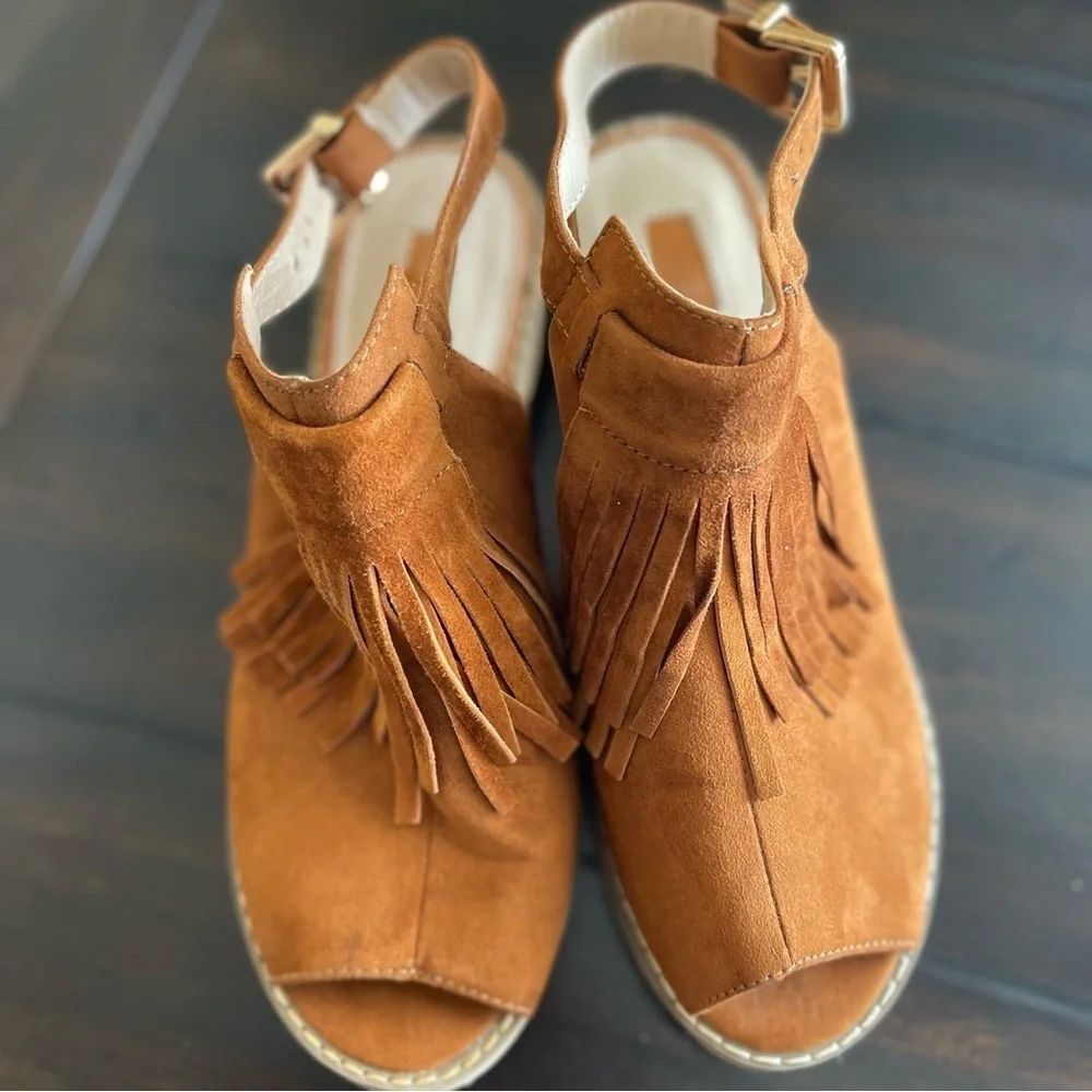 TOPSHOP Faux Suede Boho Fringe Open Peep Toe Heeled Sandals